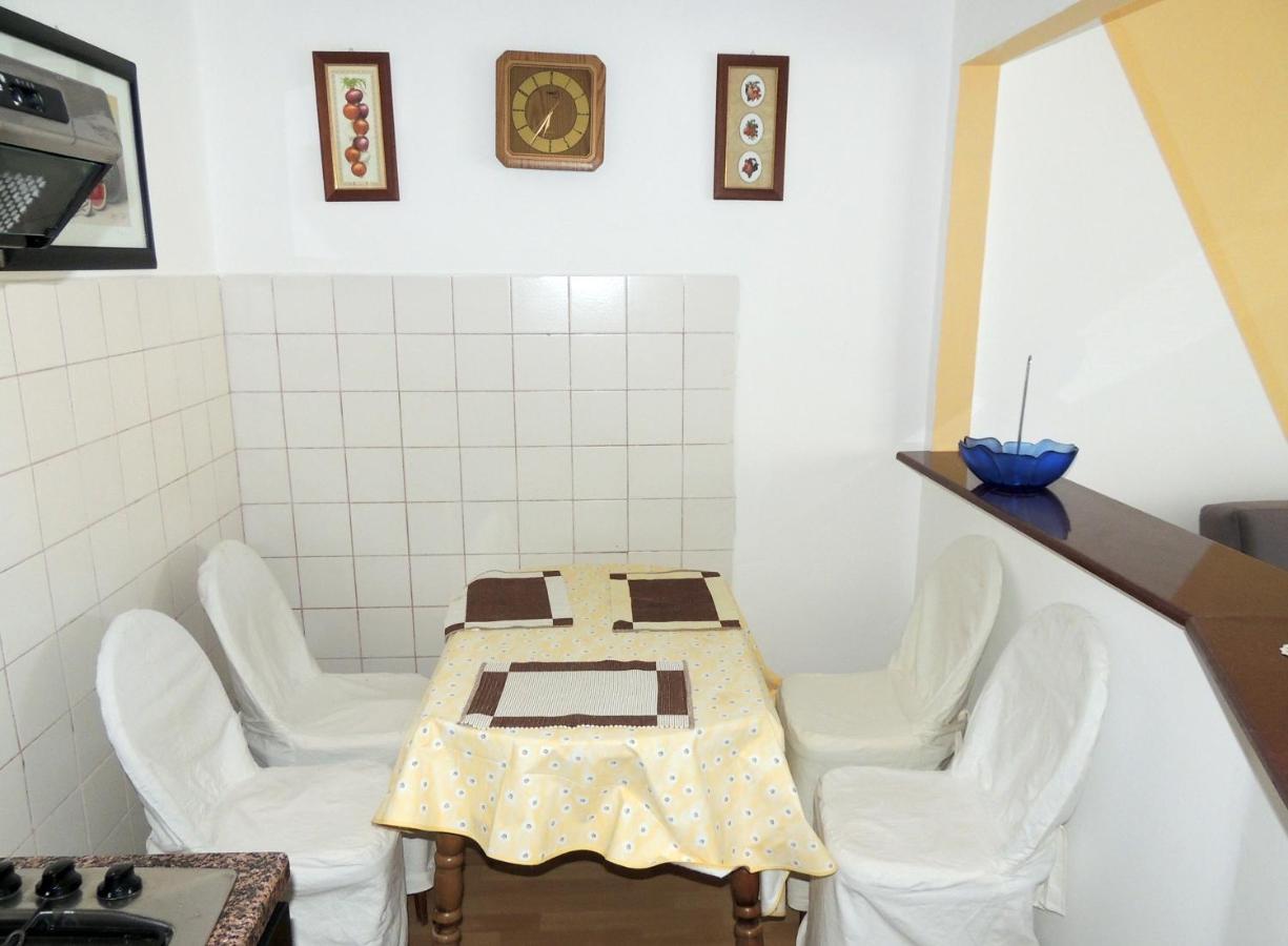 Apartman Husic Pag Town Exterior foto