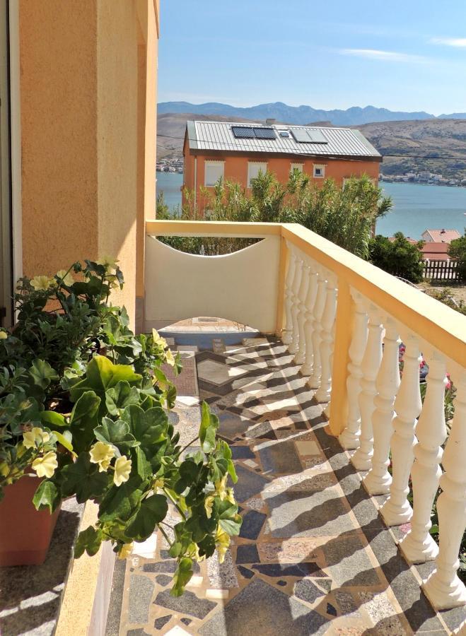 Apartman Husic Pag Town Exterior foto