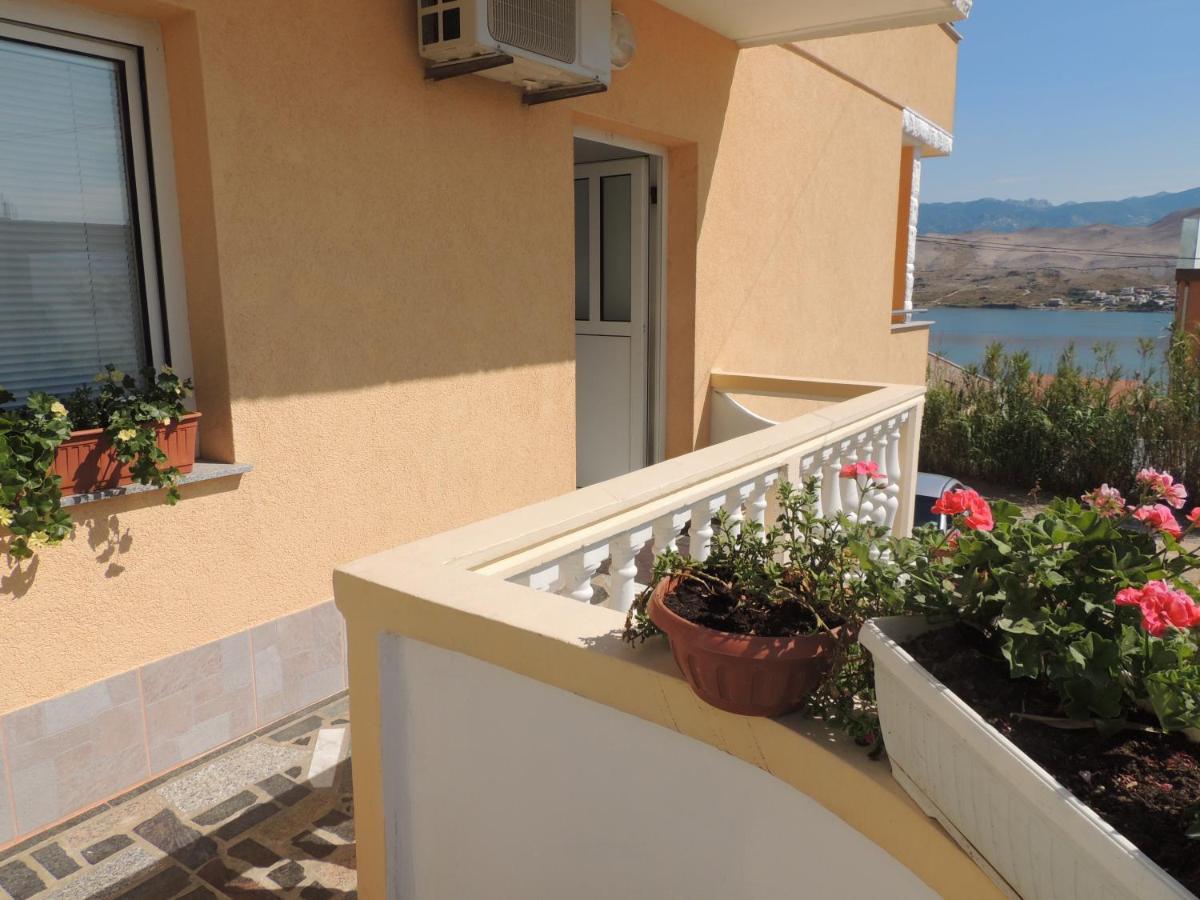 Apartman Husic Pag Town Exterior foto
